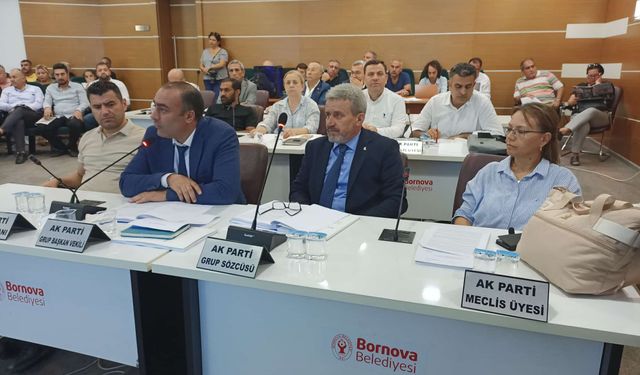 Bornova Belediye Meclisi'nde AK Parti'den sert eleştiriler