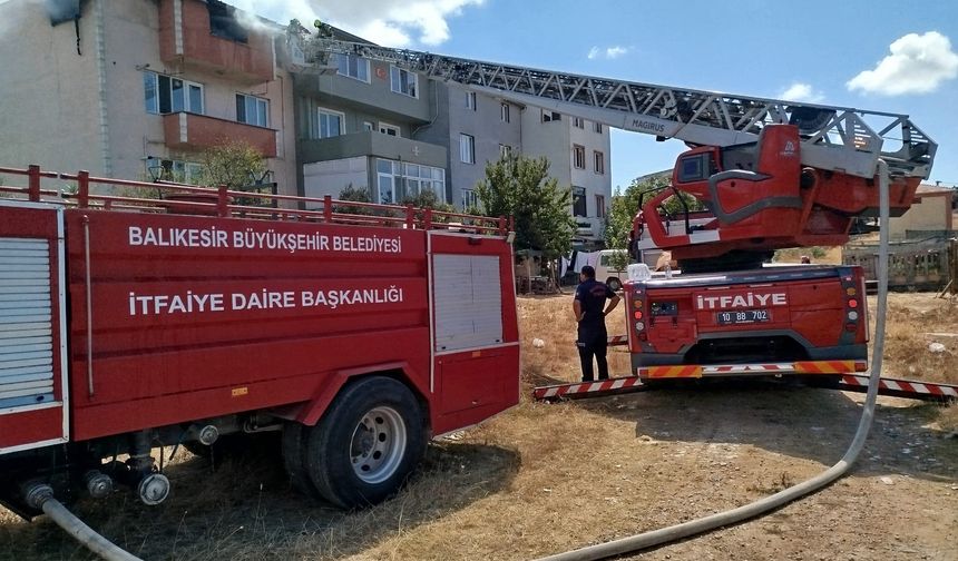 Bandırma'da ocakta unutulan tencere felakete yol açtı